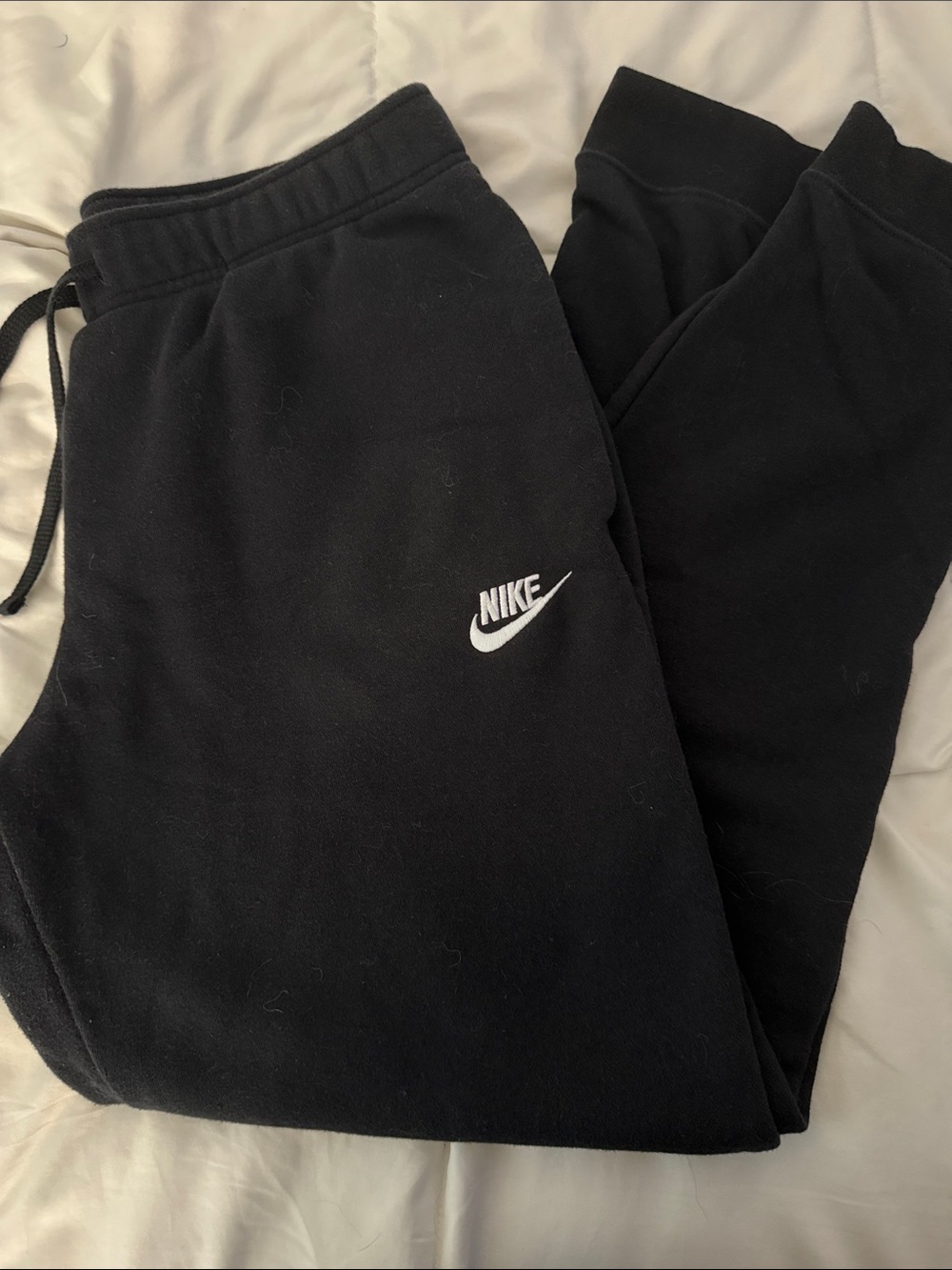 Nike Women's Sportswear Club Fleece Mid-Rise Joggers